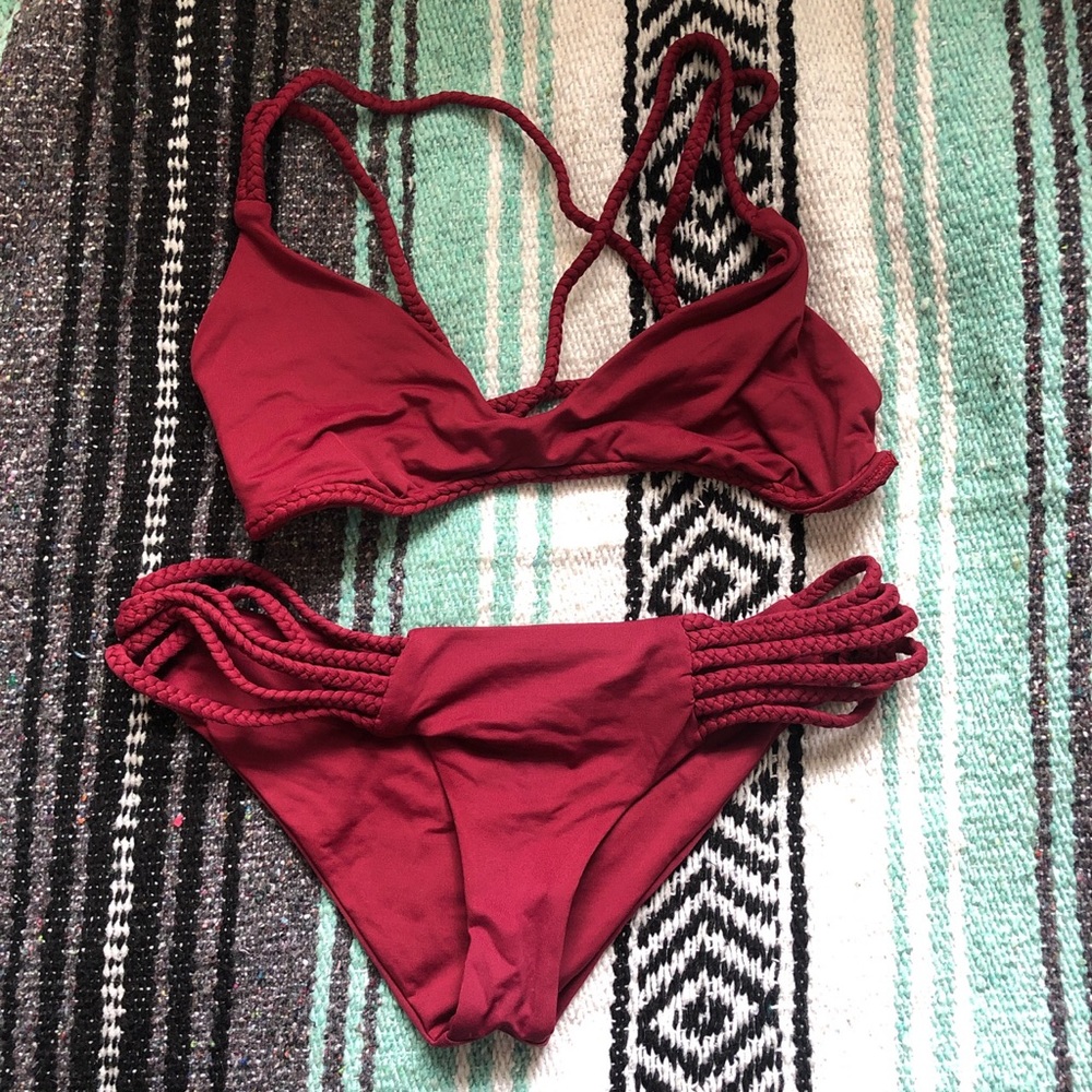 Frankies Bikini maroon set